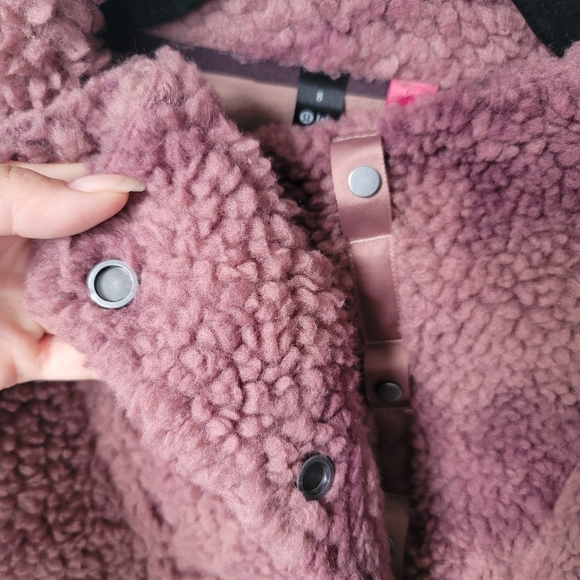 NWT Lululemon lab Textured Fleece Coat, Size 8, Diamond Dye Dusty Bronze Pelt - Picture 3 of 11